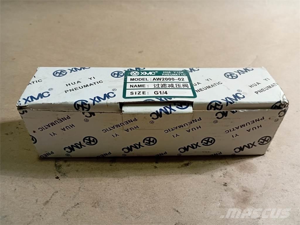  XMC AW2000-02 Строительная техника - Другие