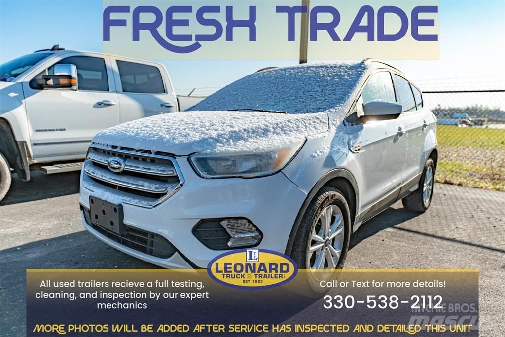 Ford ESCAPE Специальные грузовики