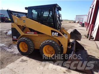 CAT 232 Мини-погрузчики