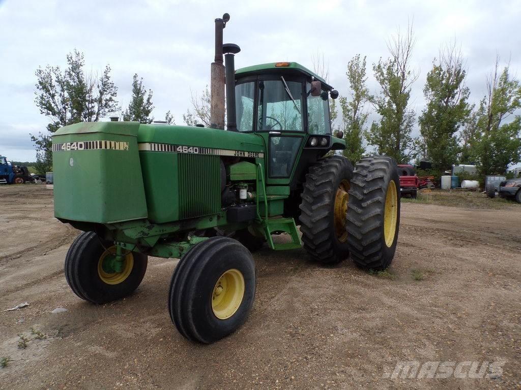 John Deere 4640 Строительная техника - Другие