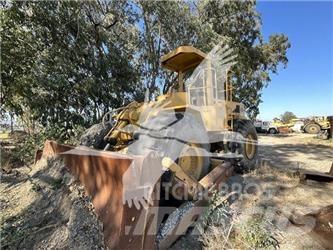 CAT 824C Фронтальные погрузчики