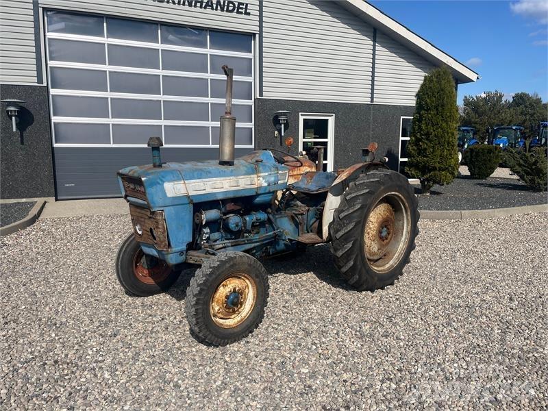Ford 3000 Трактора