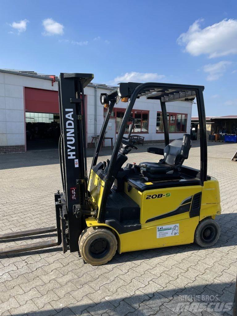 Hyundai 20 B - 9 Электропогрузчики