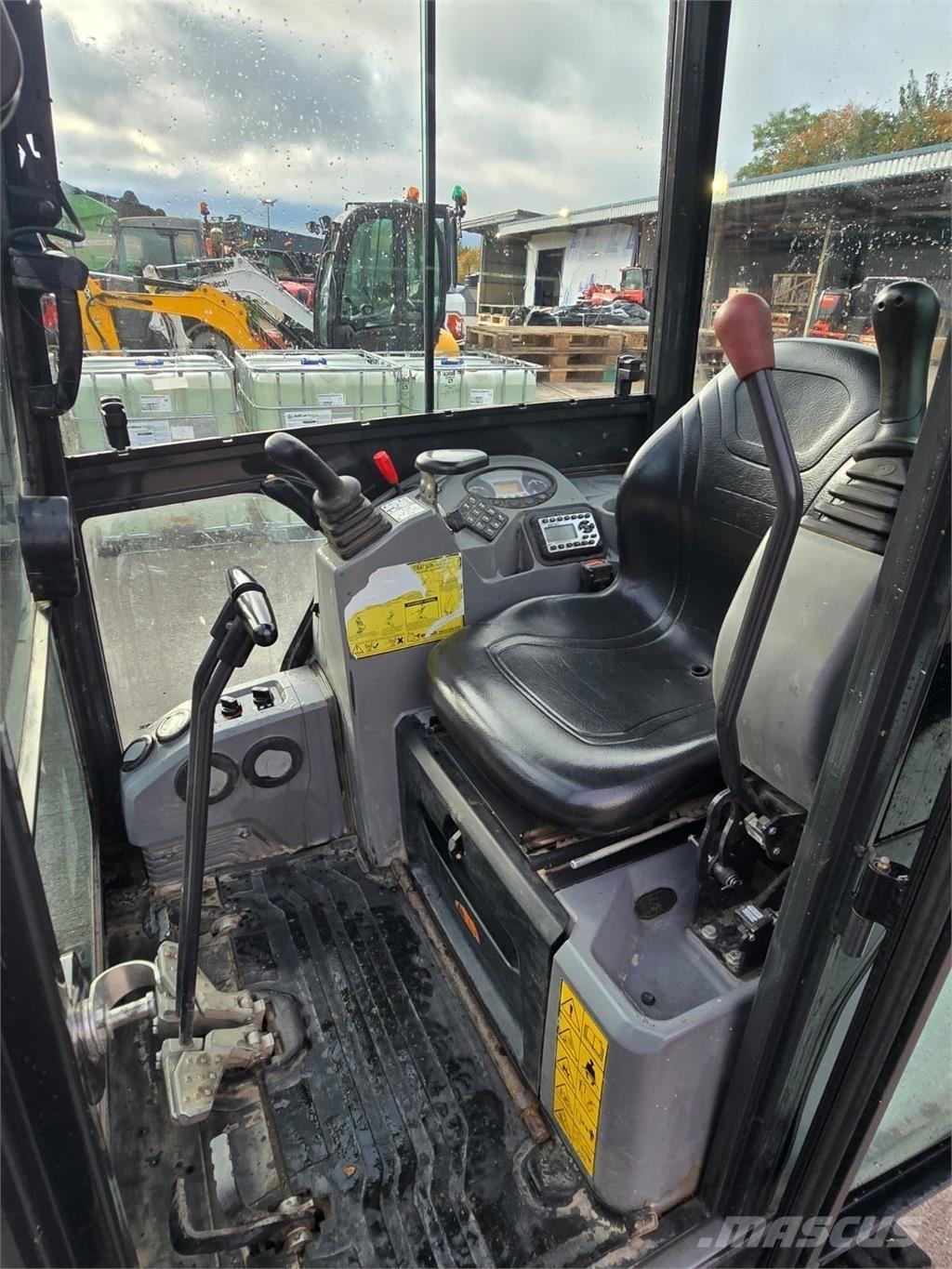 Bobcat E17 Гусеничные экскаваторы