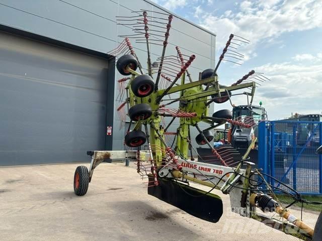 CLAAS Liner 780 Грабли-ворошилки