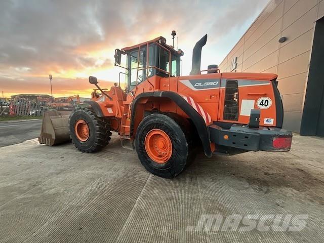 Develon DL350-5 Фронтальные погрузчики