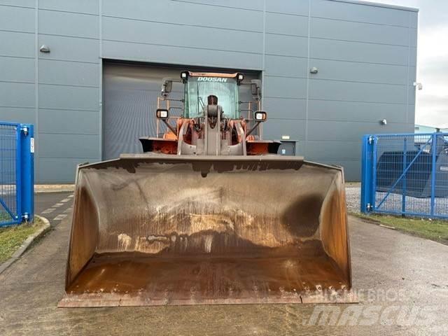 Develon DL450-5 Фронтальные погрузчики