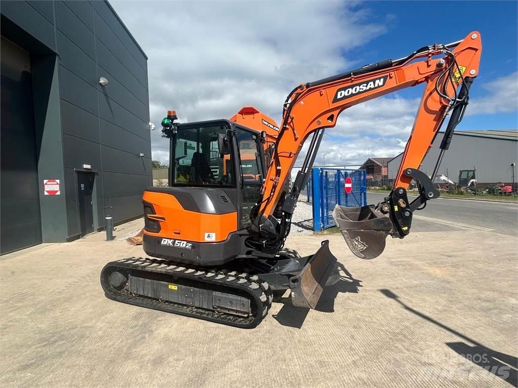 Doosan DX50z Гусеничные экскаваторы