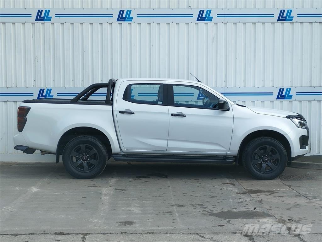 Isuzu V-Cross Бортовые фургоны