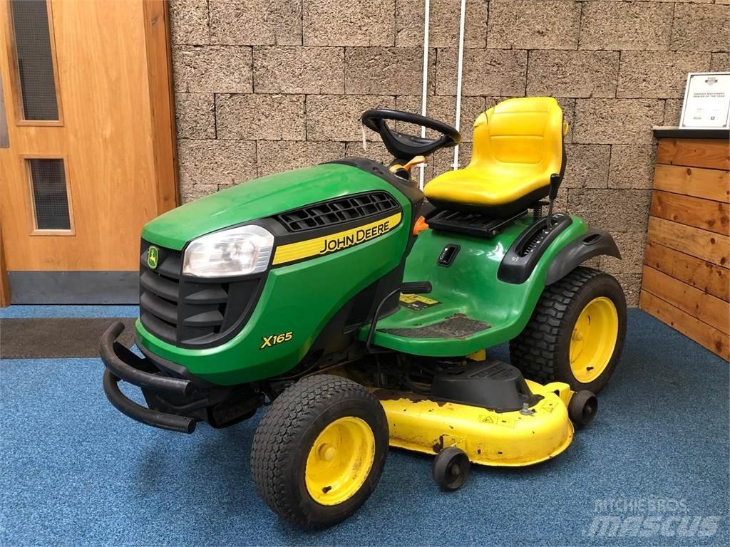 John Deere X 165 Коммунальная техника - Другие