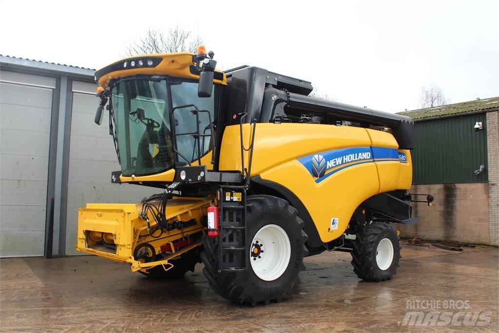 New Holland CX5.80S Зерноуборочные комбайны