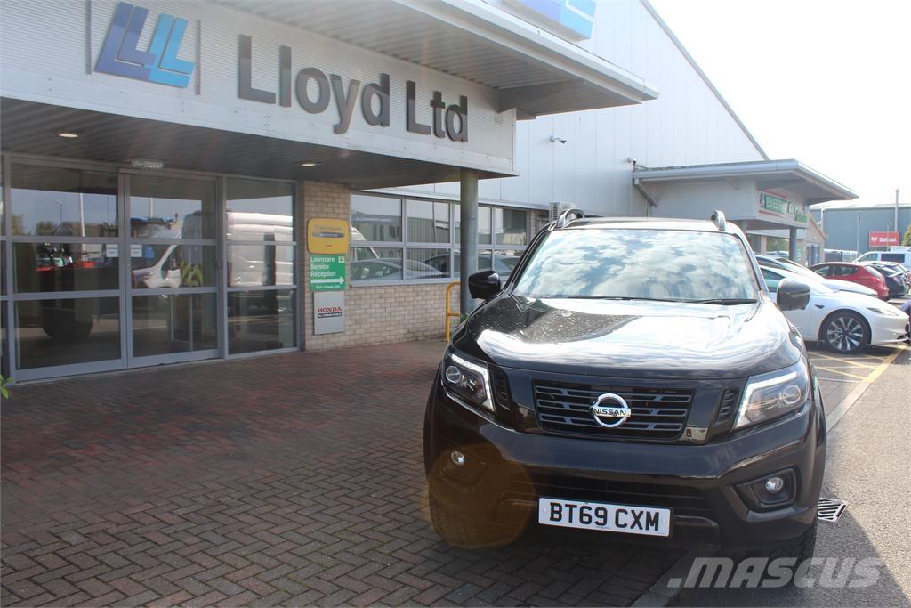 Nissan Navara Бортовые фургоны