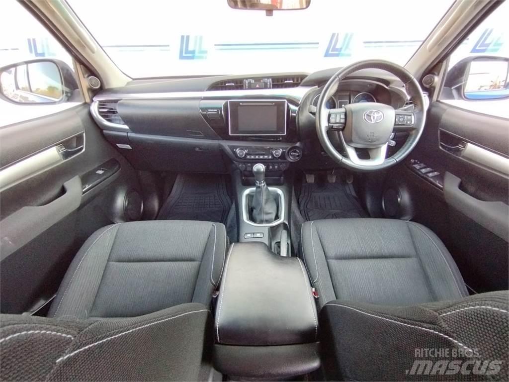 Toyota Hilux Строительная техника - Другие