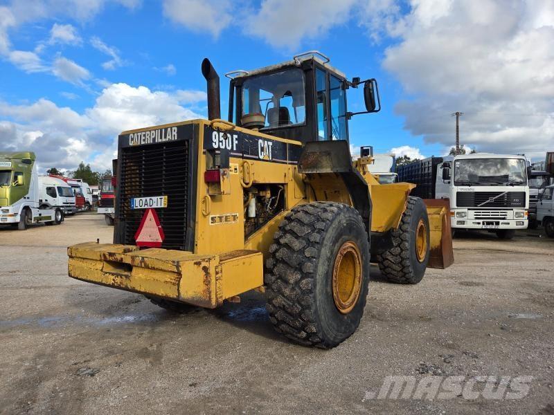 CAT 950F-2 Фронтальные погрузчики