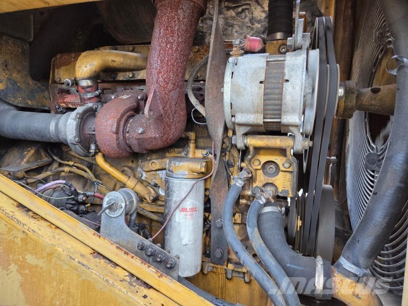 CAT 950F-2 Фронтальные погрузчики