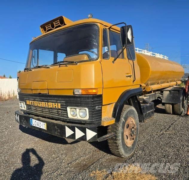 Mitsubishi Fuso Грузовики-цистерны