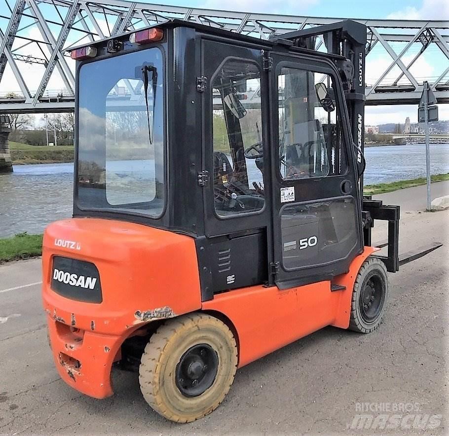 Doosan B50X-5 Другие складские механизмы