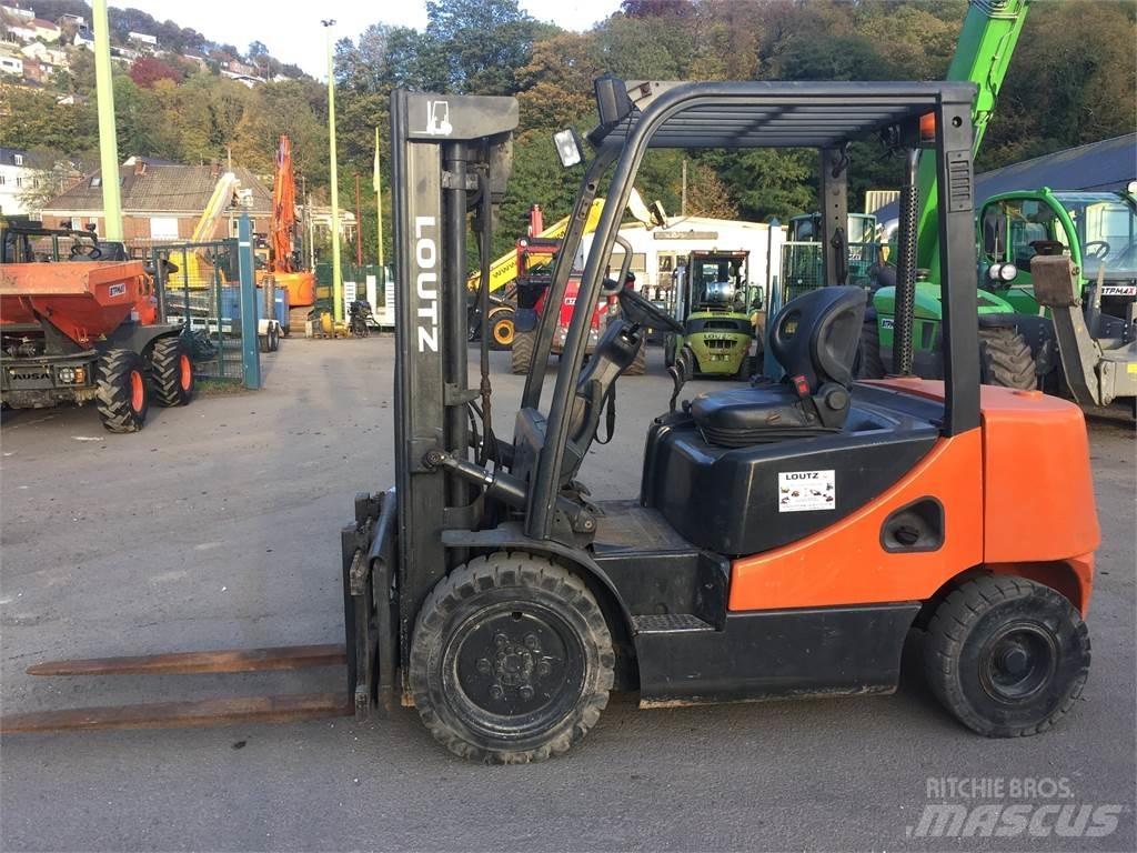 Doosan D30S Другие складские механизмы
