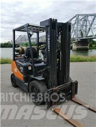Doosan G25P-5 Другие складские механизмы