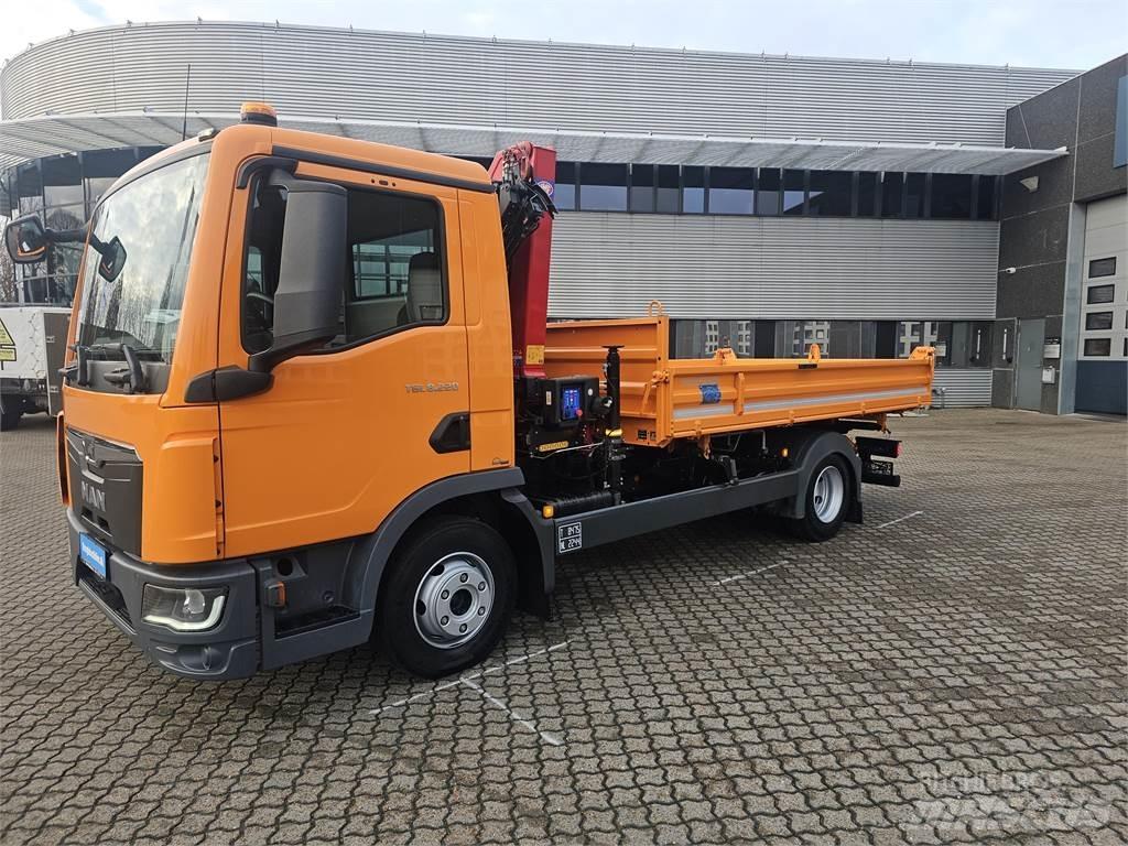 MAN TGL 8.220 Автомобильные краны