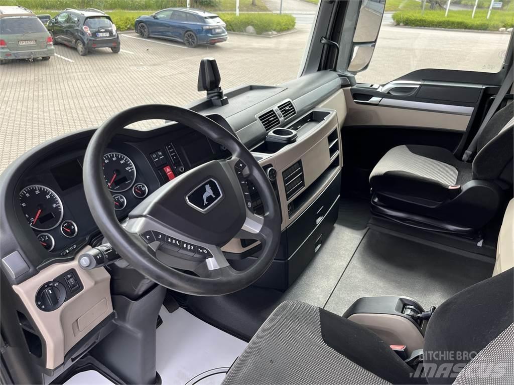 MAN TGX 26.470 6x2-2 Седельные тягачи