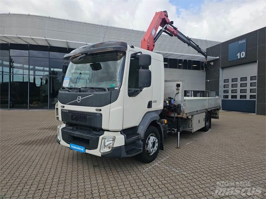 Volvo FL250 Автомобильные краны