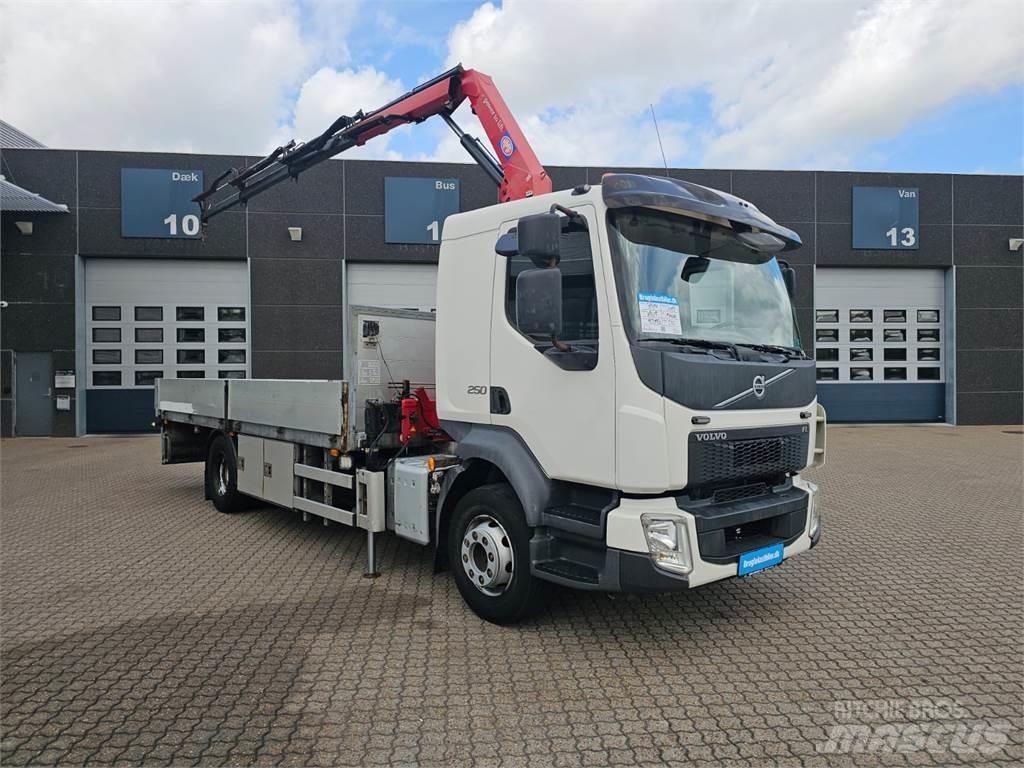 Volvo FL250 Автомобильные краны