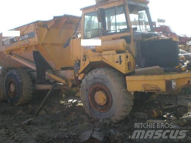 Volvo A25C Шарнирно-сочленённые самосвалы