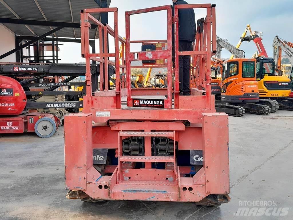 Genie GS2668RT Ножничные подъемники