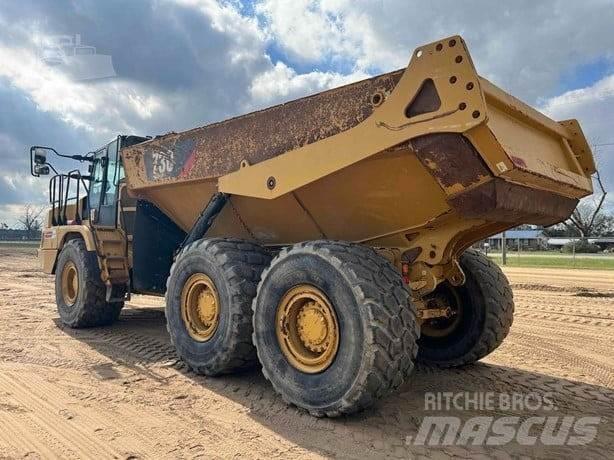 CAT 730 Шарнирно-сочленённые самосвалы