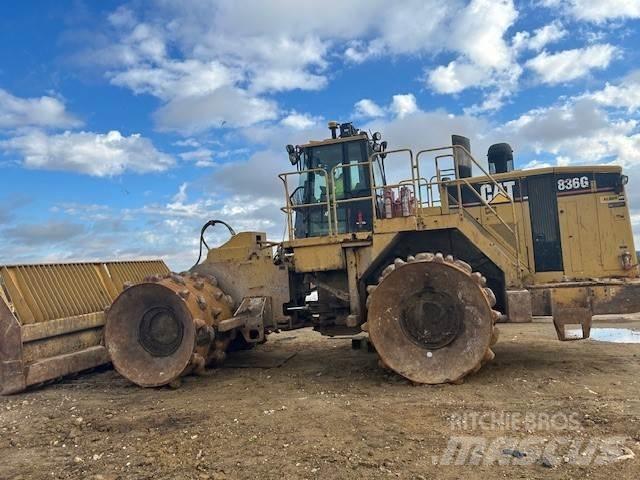 CAT 836G Строительная техника - Другие