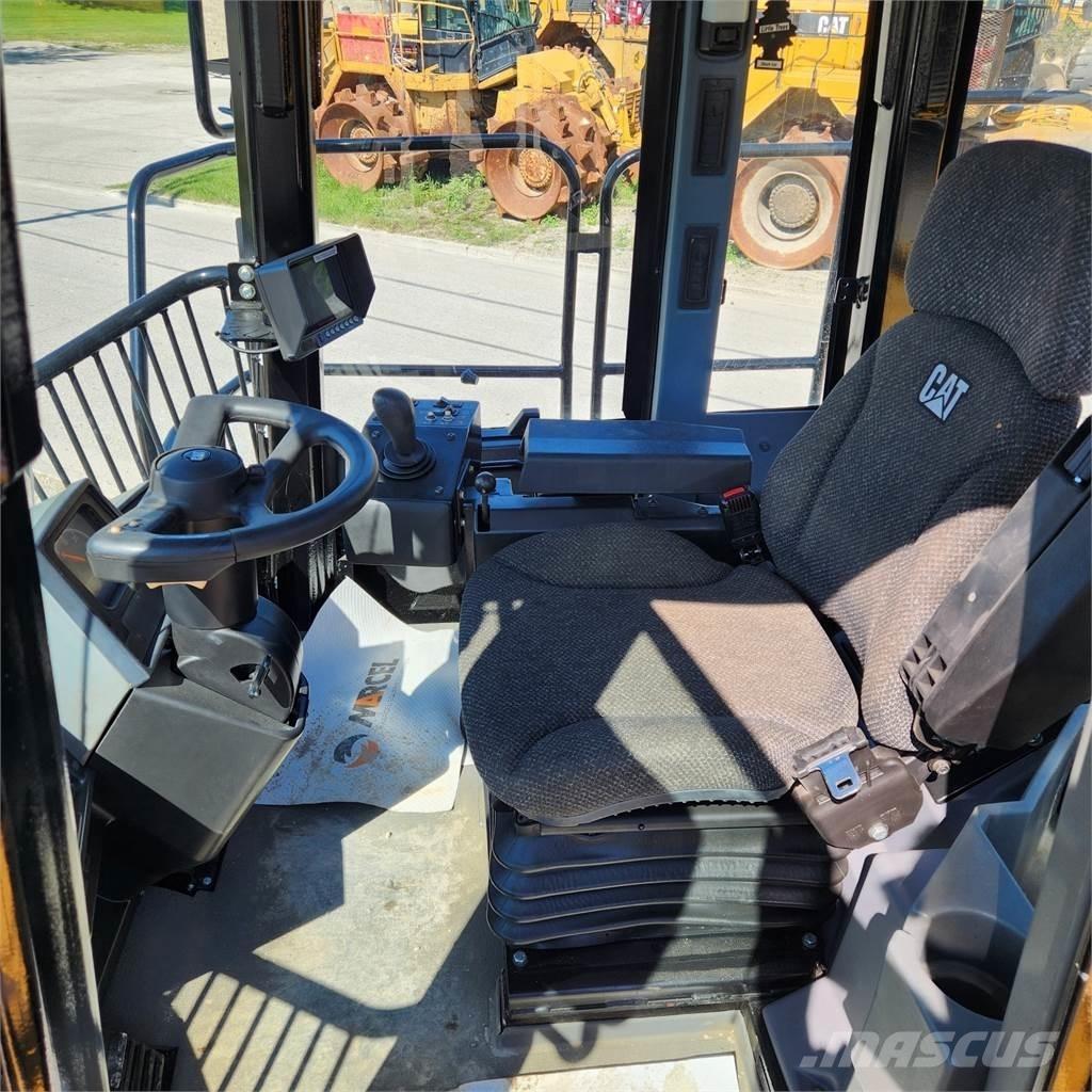CAT 836H Строительная техника - Другие