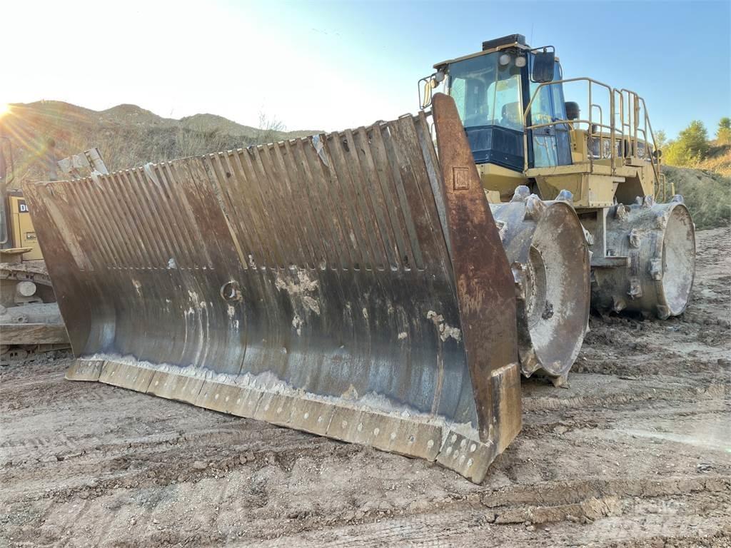 CAT 836H Строительная техника - Другие