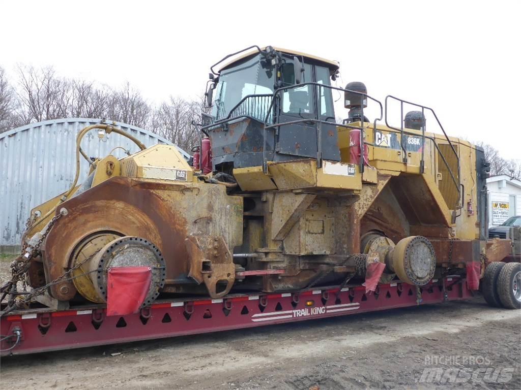 CAT 836K Строительная техника - Другие
