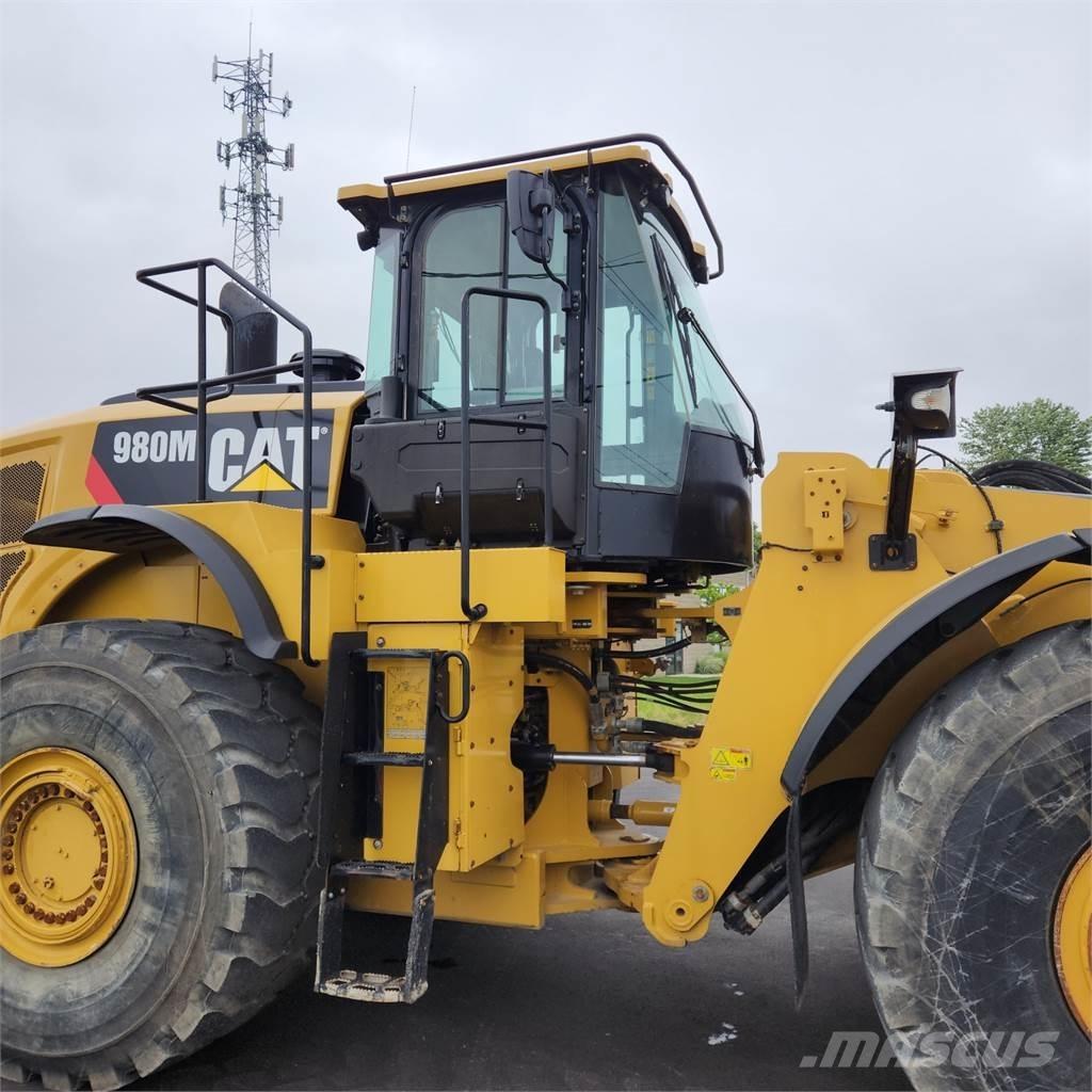 CAT 980M Фронтальные погрузчики