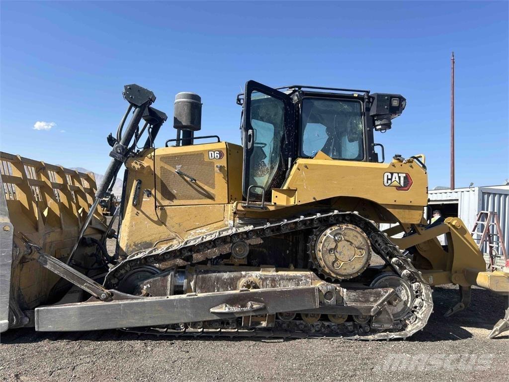 CAT D6 Гусеничные бульдозеры