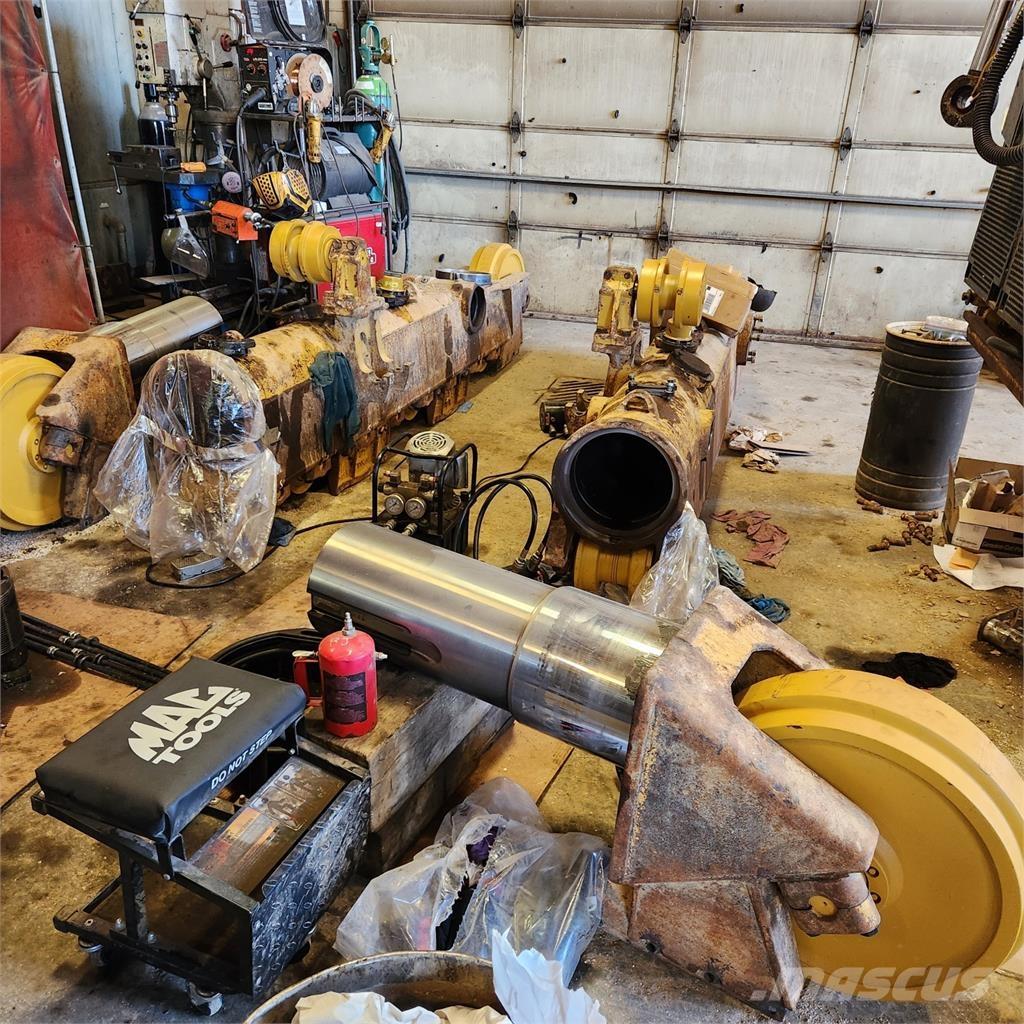 CAT D6T LGP WH Гусеничные бульдозеры