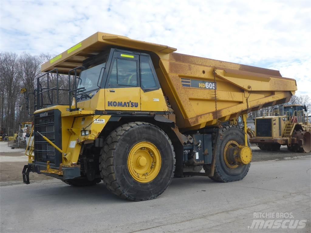 Komatsu HD605-7 Карьерные самосвалы