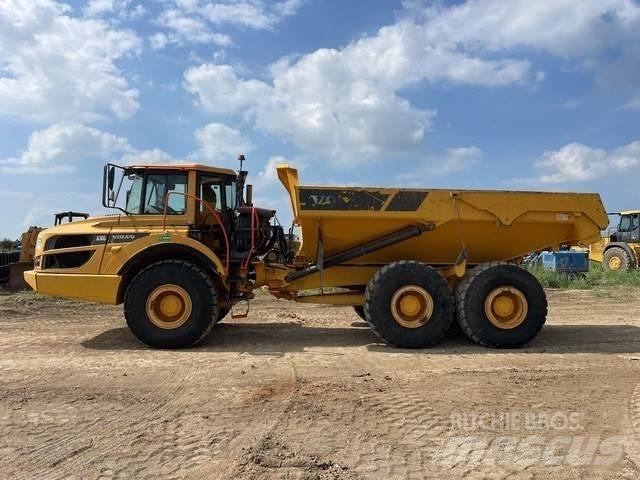 Volvo A30G Шарнирно-сочленённые самосвалы