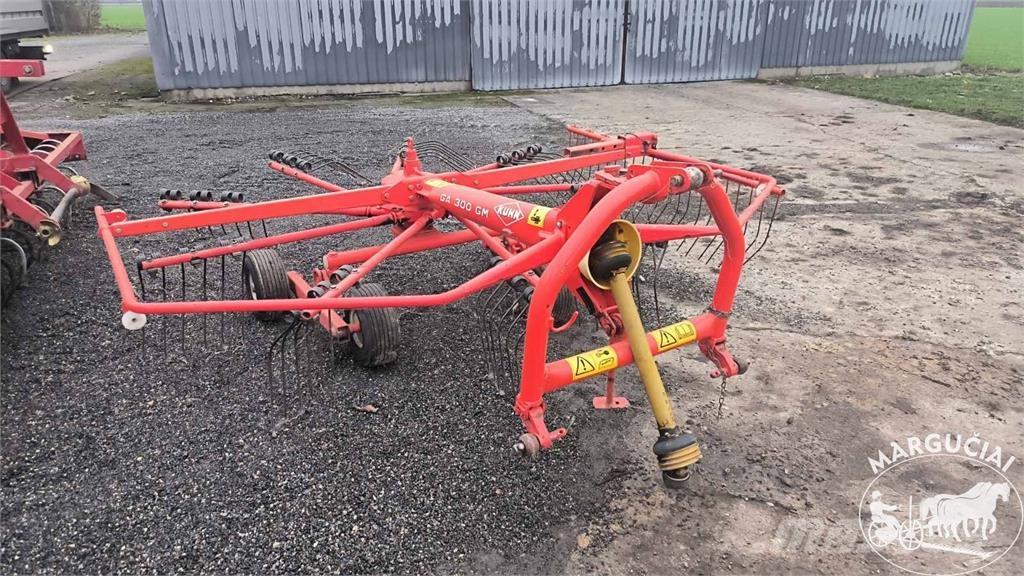 Kuhn GA 300 GM, 3,0 m Сельхозтехника - Другие