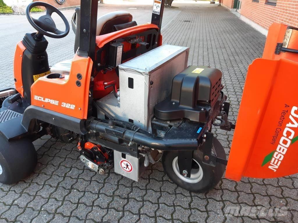 Jacobsen ECLIPS 322 Самоходные газонокосилки