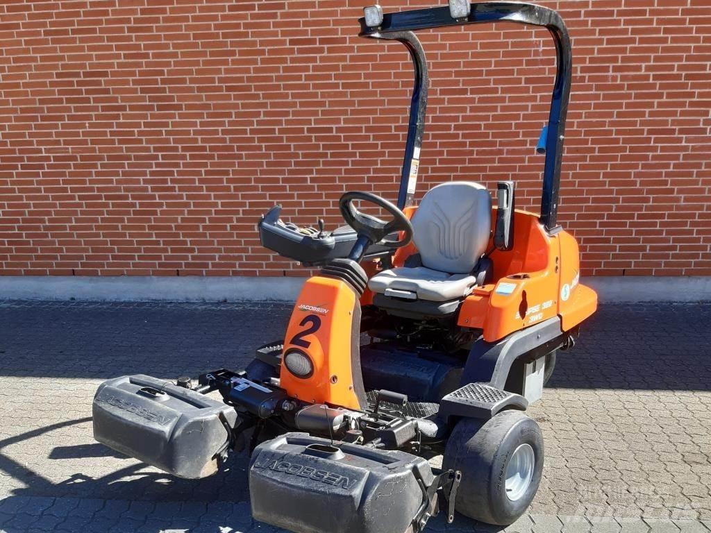Jacobsen ECLIPS 322 Самоходные газонокосилки