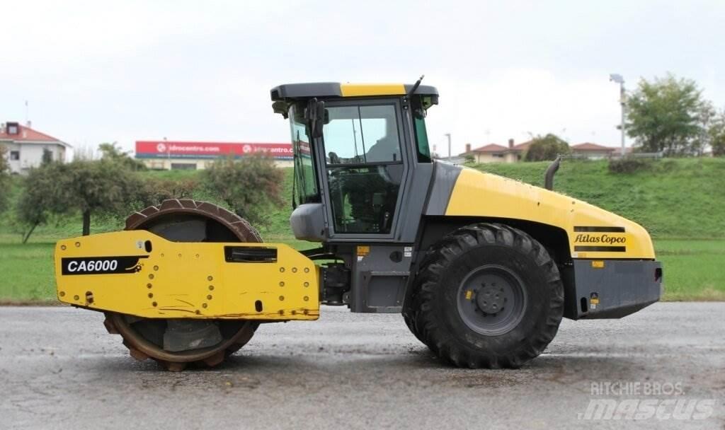 Atlas Copco CA6000 Уплотнители грунта