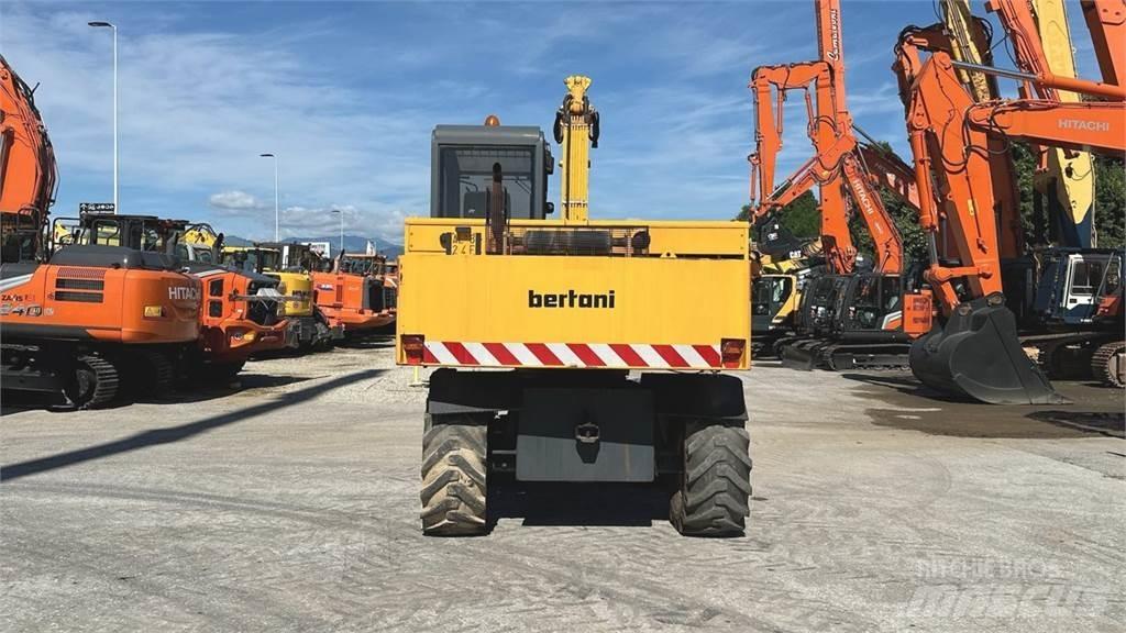 Bertani S3A 4X4 Колёсные экскаваторы