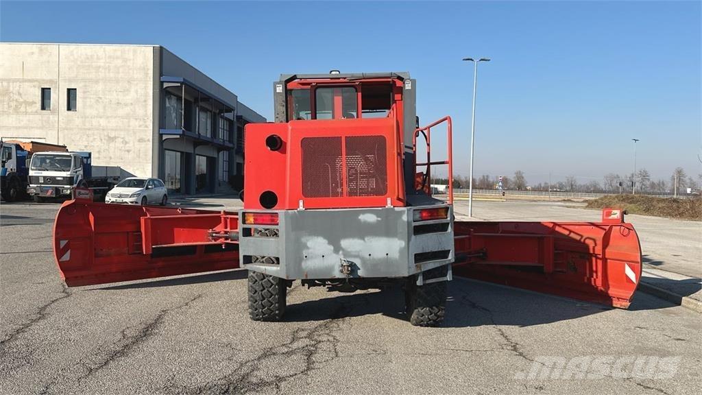  Bialler H5R 4X4 Снежные отвалы и плуги