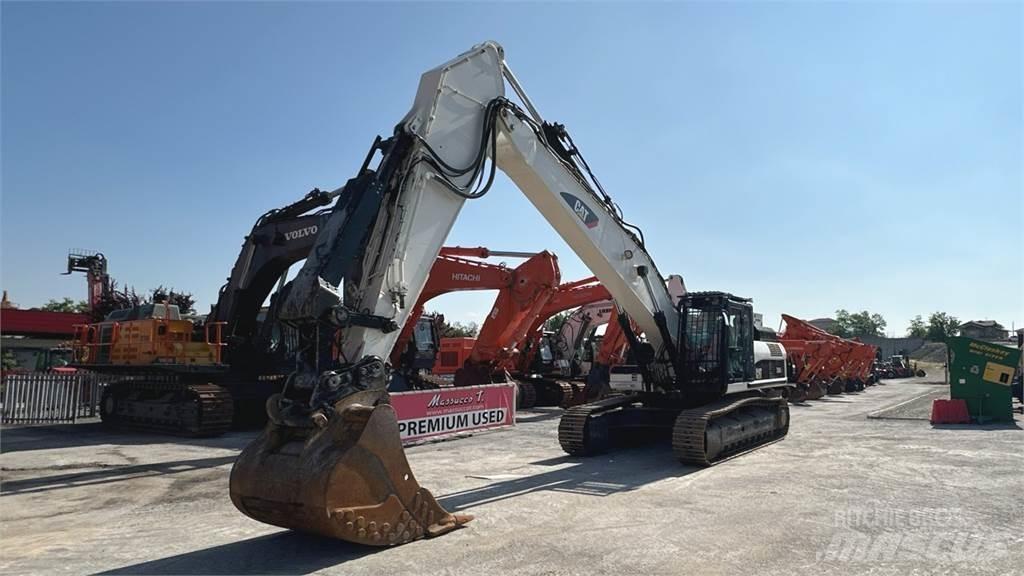 CAT 336D Гусеничные экскаваторы
