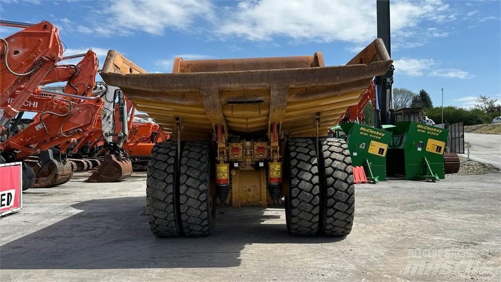 CAT 770 Мини-самосвалы