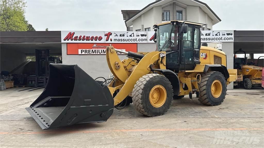 CAT 938K Фронтальные погрузчики