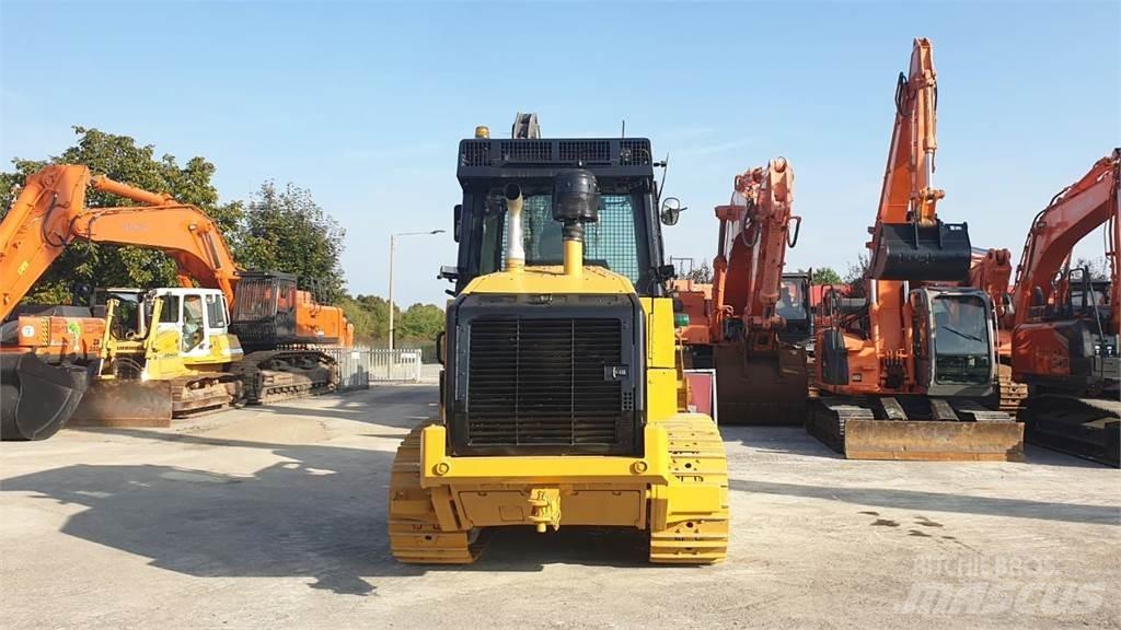 CAT 963D Фронтальные погрузчики