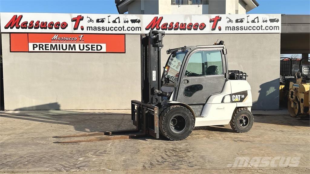 CAT DP50 CN Дизельные погрузчики